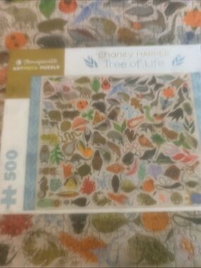 Puzzle by Pomegranate. 500ct. Charley Harper. Tree of Life